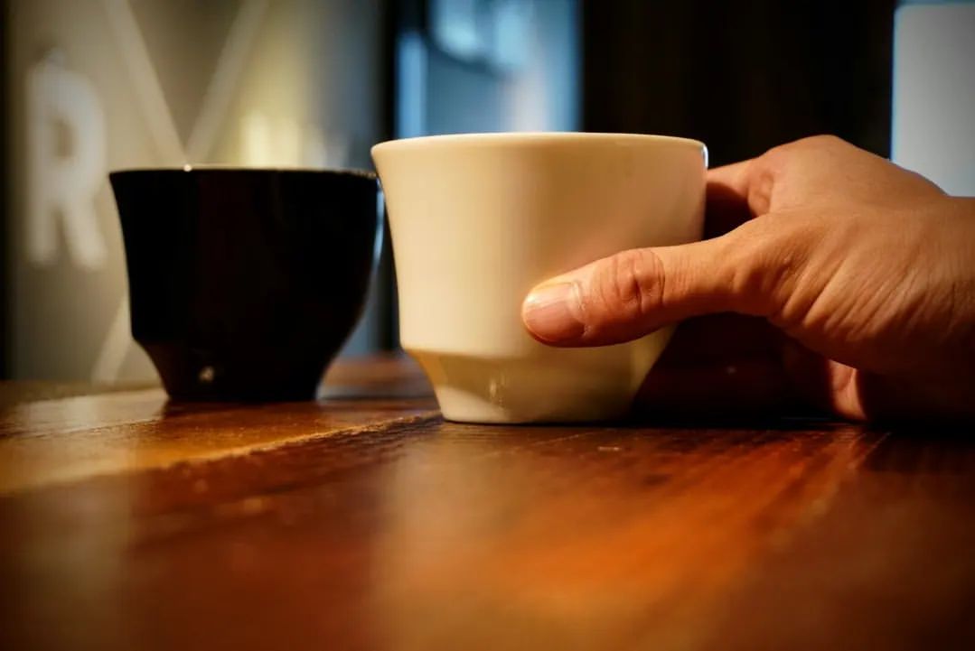 ORIGAMI Sensory Asymmetry Cup – TRUNK COFFEE JAPAN